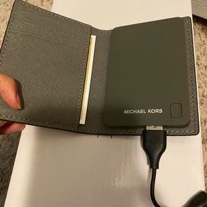 Michael Kors grey power bank